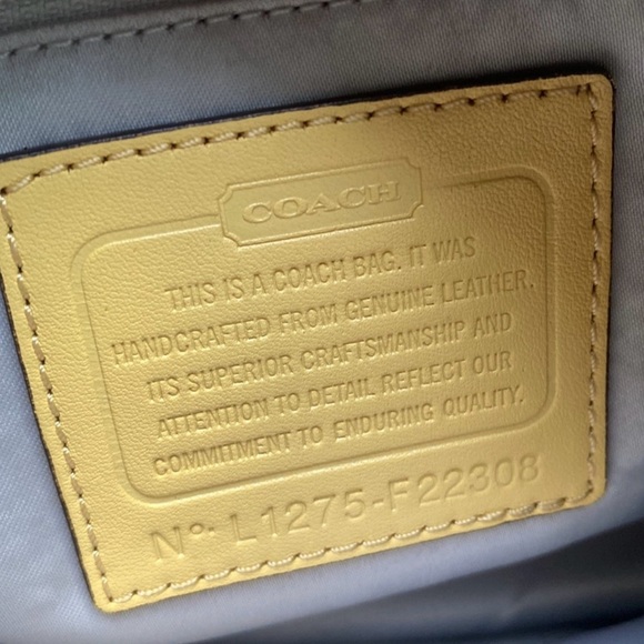 Vintage butter yellow coach bag - Picture 7 of 9